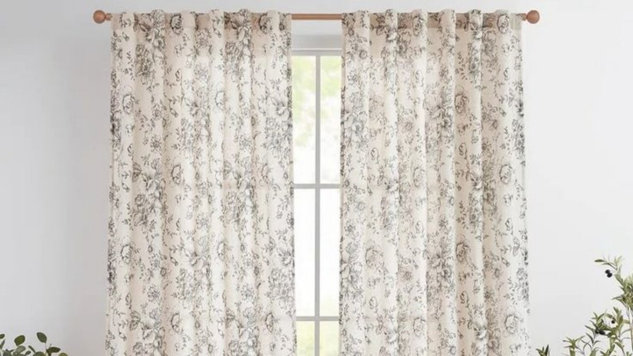Advantages of Custom Window Curtains: Why Custom Curtains Are Better Than Ready-Made Options