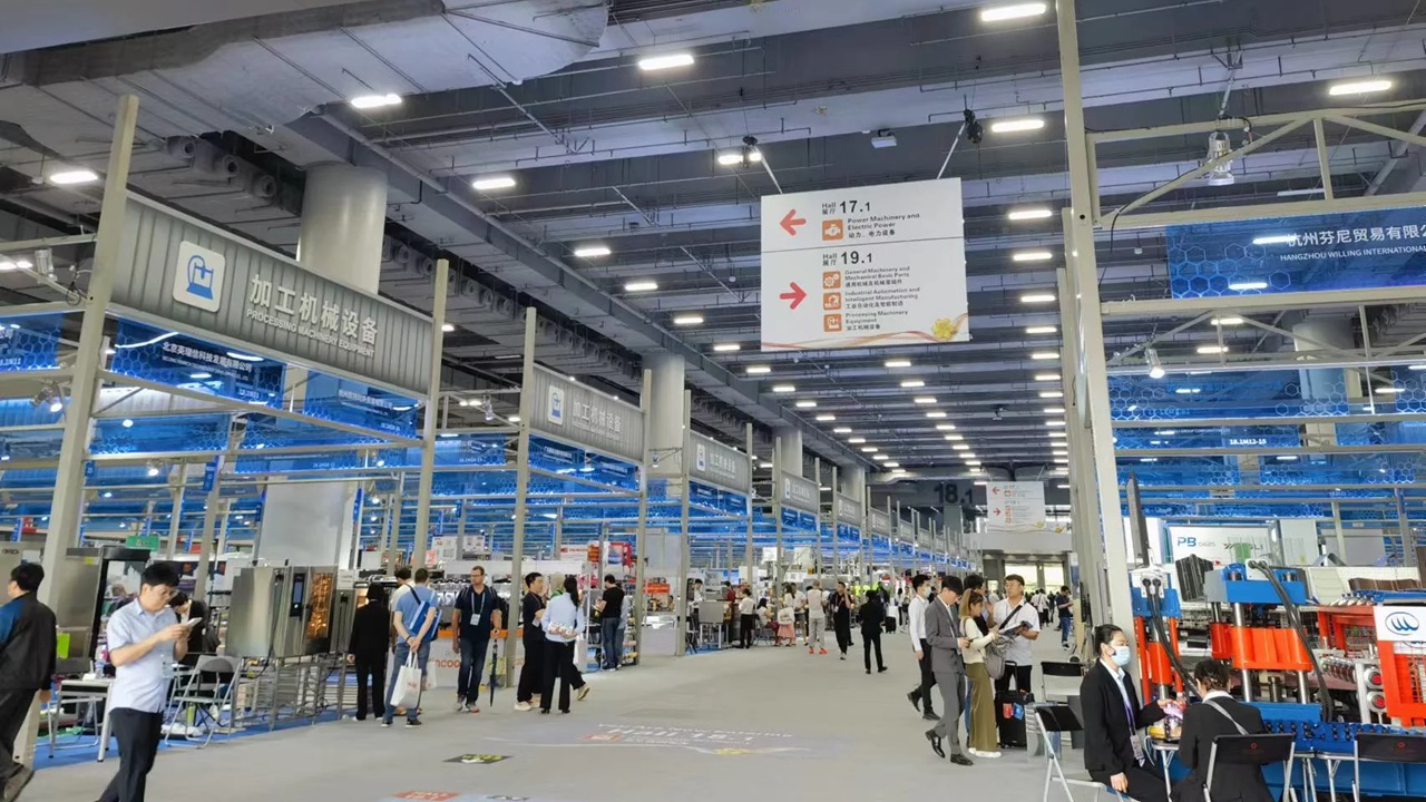 Raymax: A Look at China’s Sheet Metal Machinery Manufacturing Base