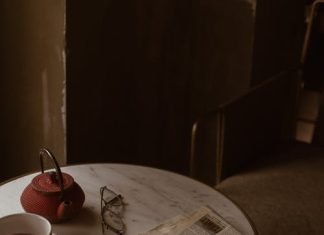 SCARECROWS, GHOSTS, AND FALL FUN AT PEDDLER’S VILLAGE